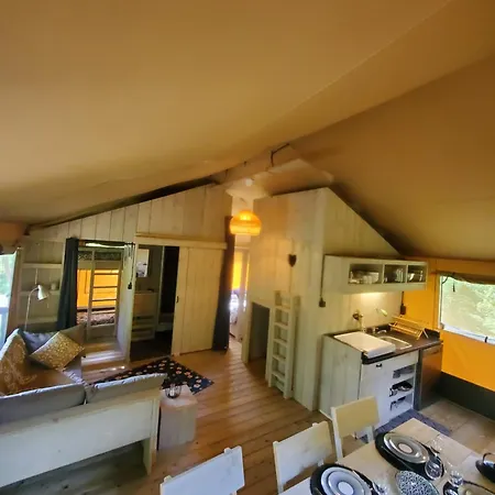A Folie Verte Lodge *